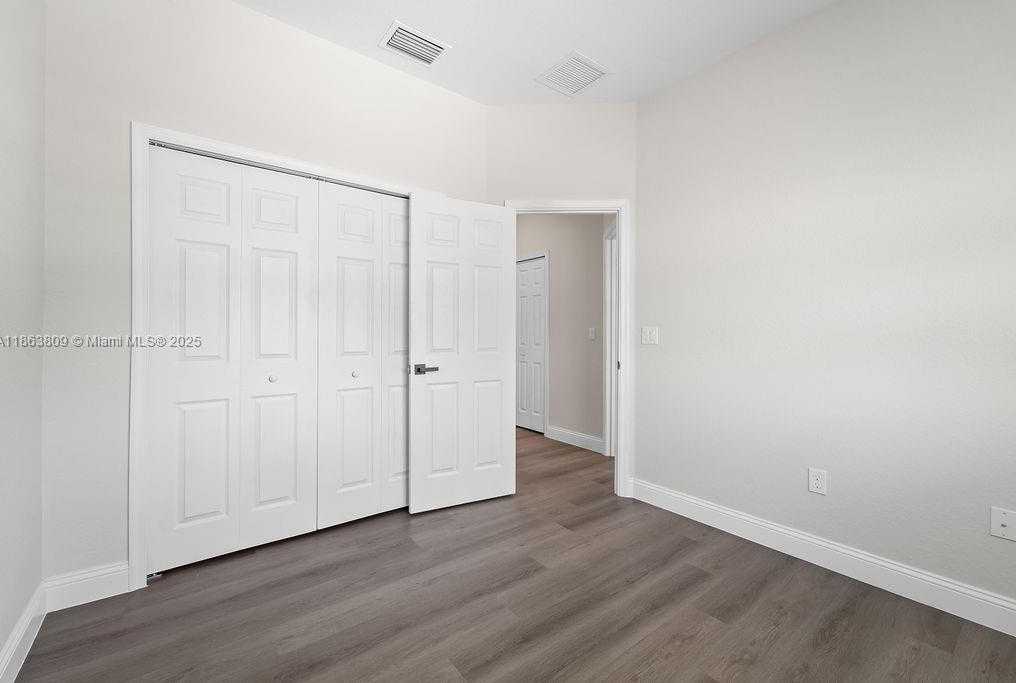 Small Image of 5400 NORTH WEST 57TH CT, Tamarac Number 30