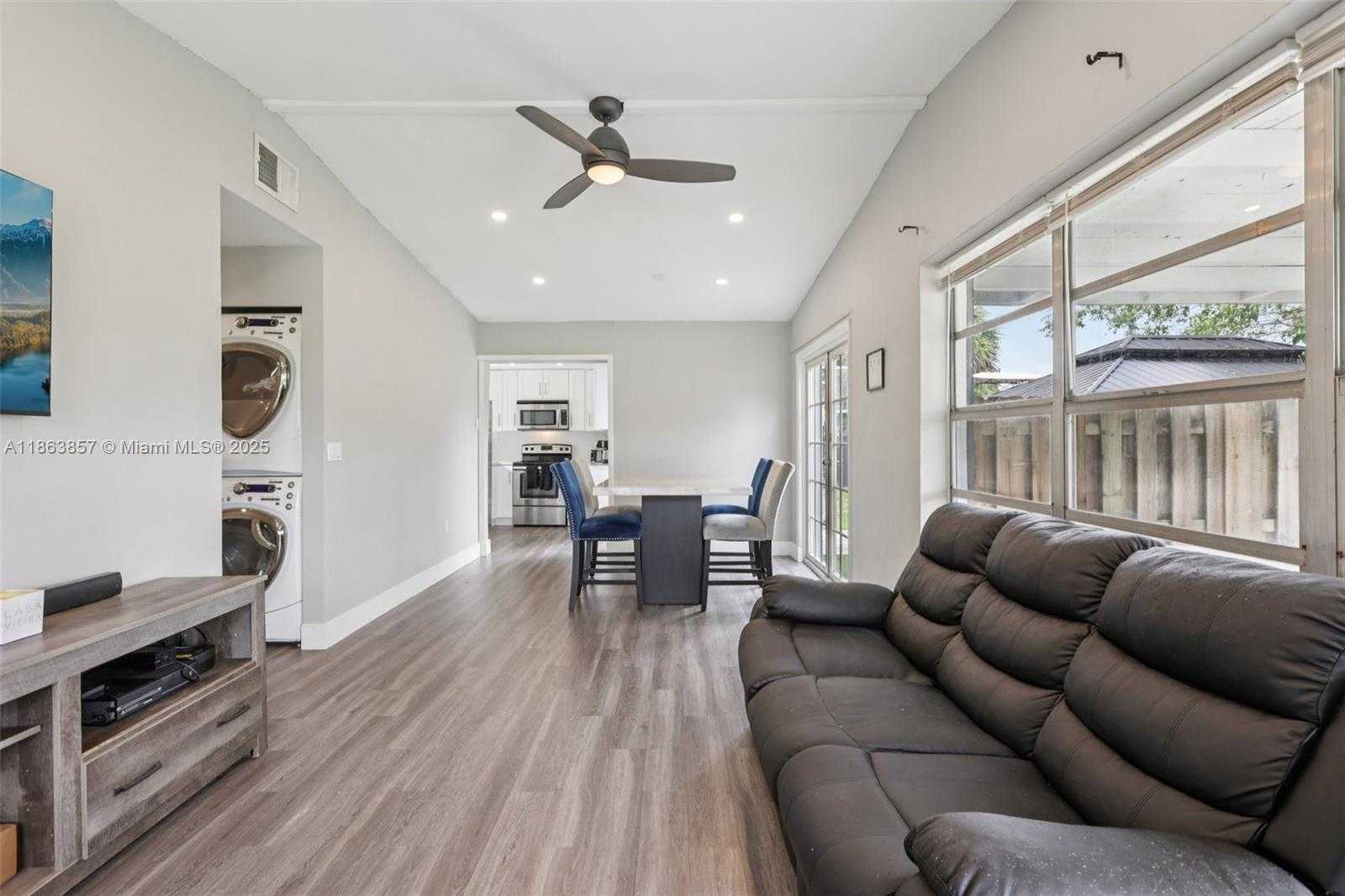 Small Image of 1841 NORTH WEST 26TH AVE, Fort Lauderdale Number 11