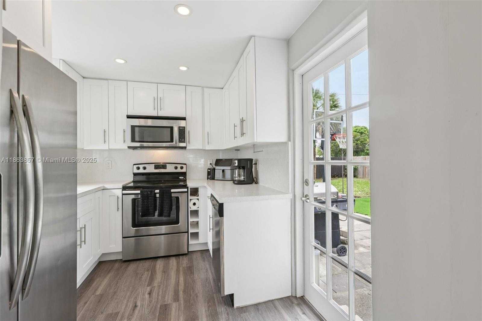 Small Image of 1841 NORTH WEST 26TH AVE, Fort Lauderdale Number 18