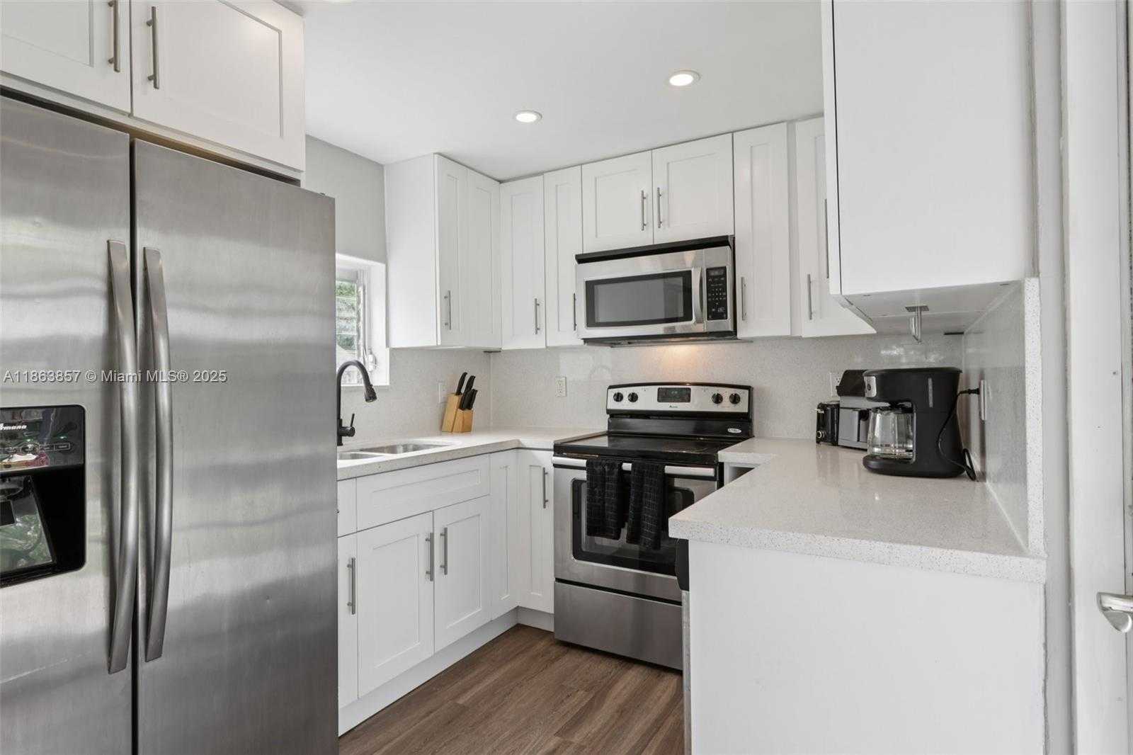 Small Image of 1841 NORTH WEST 26TH AVE, Fort Lauderdale Number 20
