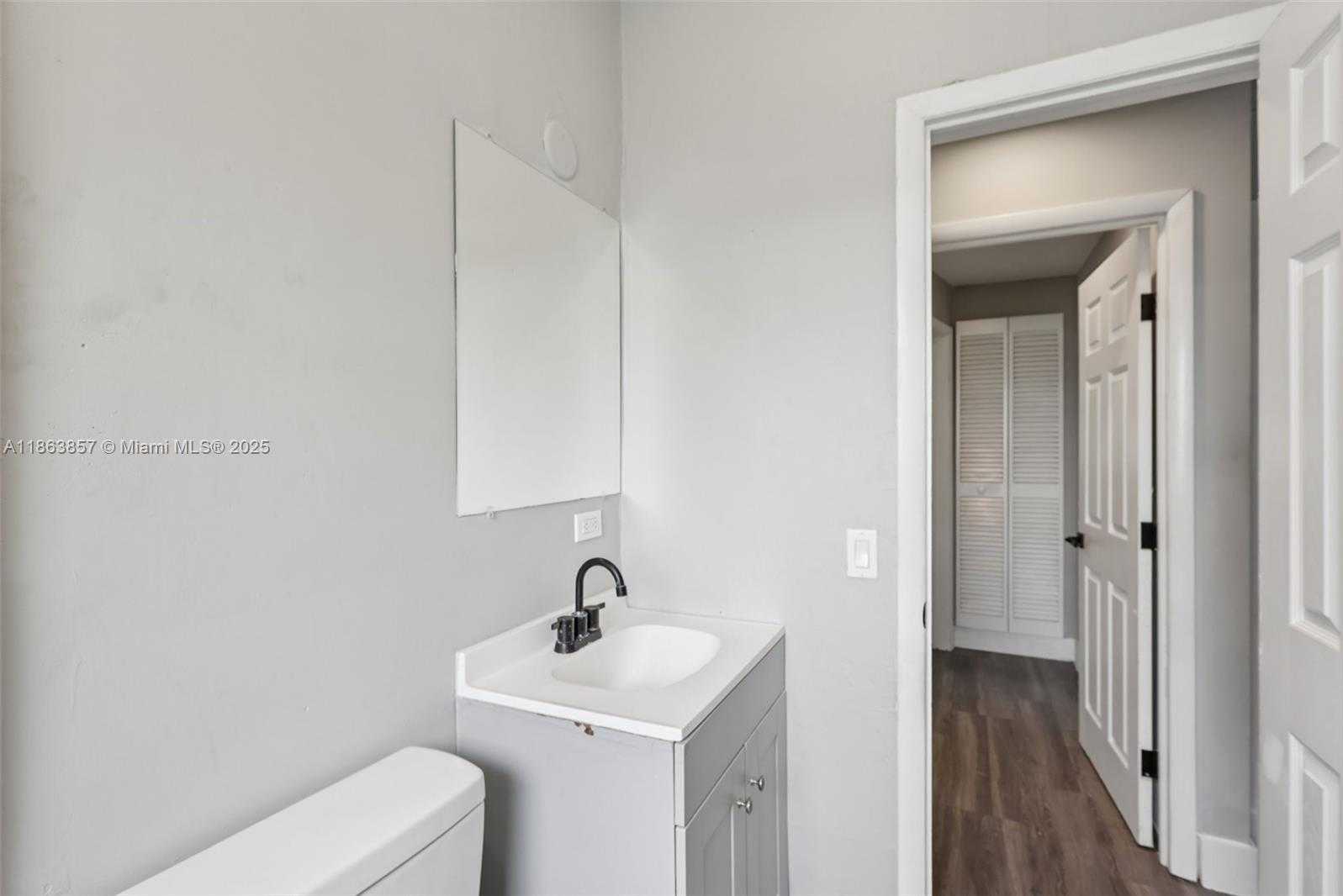 Small Image of 1841 NORTH WEST 26TH AVE, Fort Lauderdale Number 28