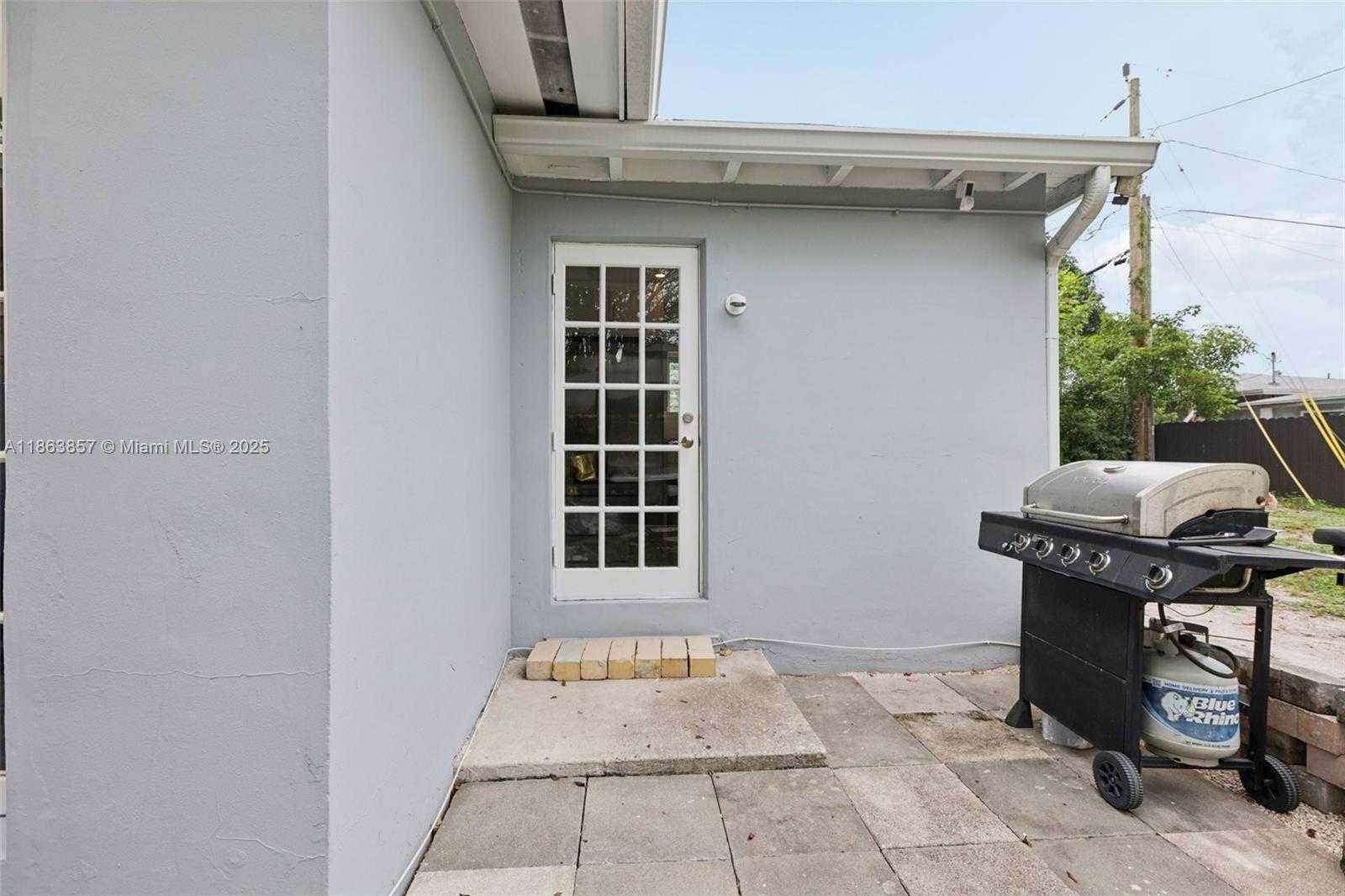 Small Image of 1841 NORTH WEST 26TH AVE, Fort Lauderdale Number 35