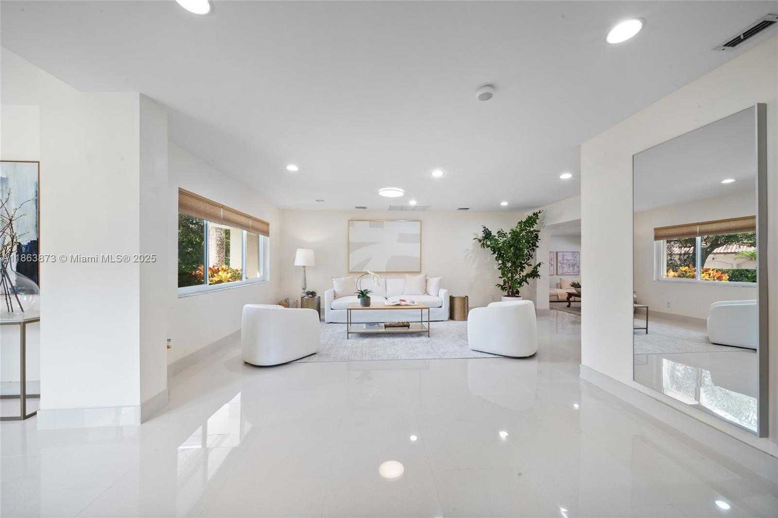 Small Image of 6125 SOUTH WEST 109TH ST, Pinecrest Number 10