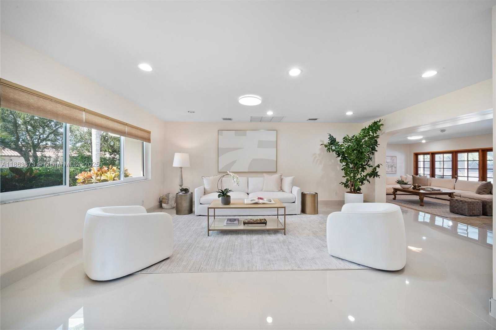 Small Image of 6125 SOUTH WEST 109TH ST, Pinecrest Number 11
