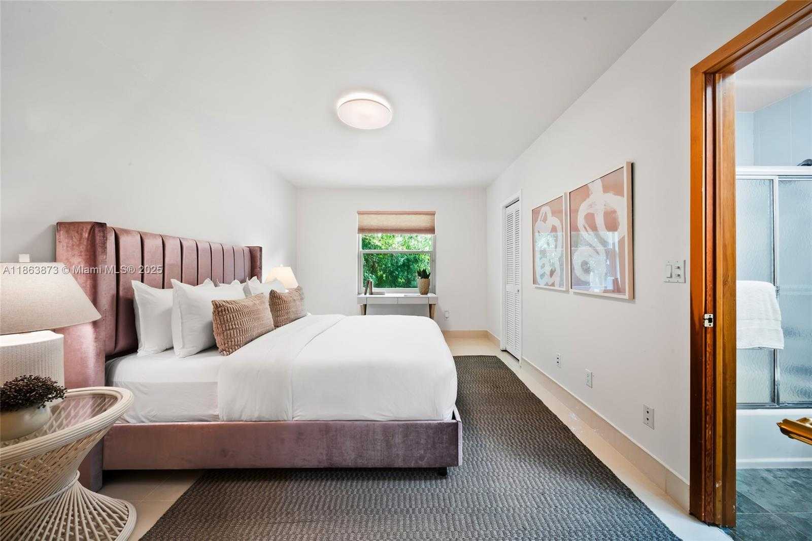 Small Image of 6125 SOUTH WEST 109TH ST, Pinecrest Number 28
