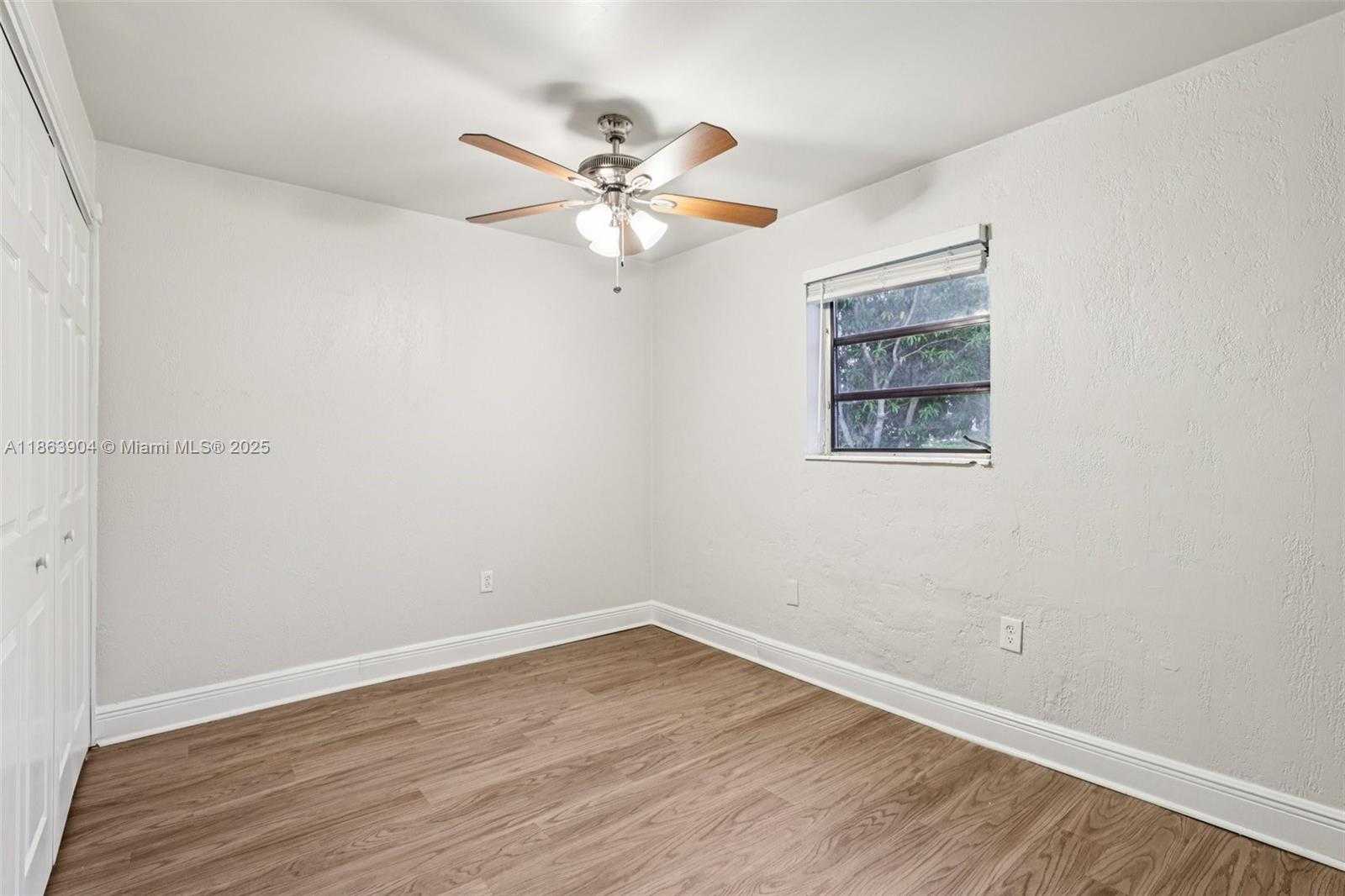 Small Image of 6546 SOUTH WEST 21ST ST, Miramar Number 24