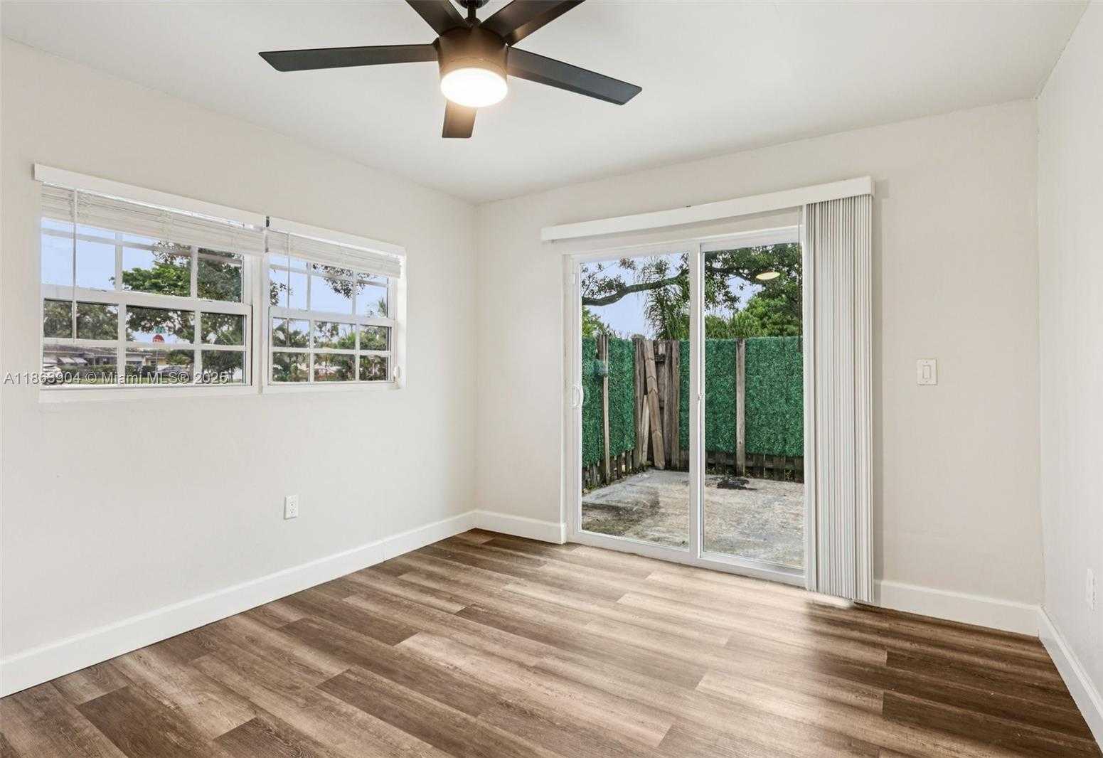 Small Image of 6546 SOUTH WEST 21ST ST, Miramar Number 27