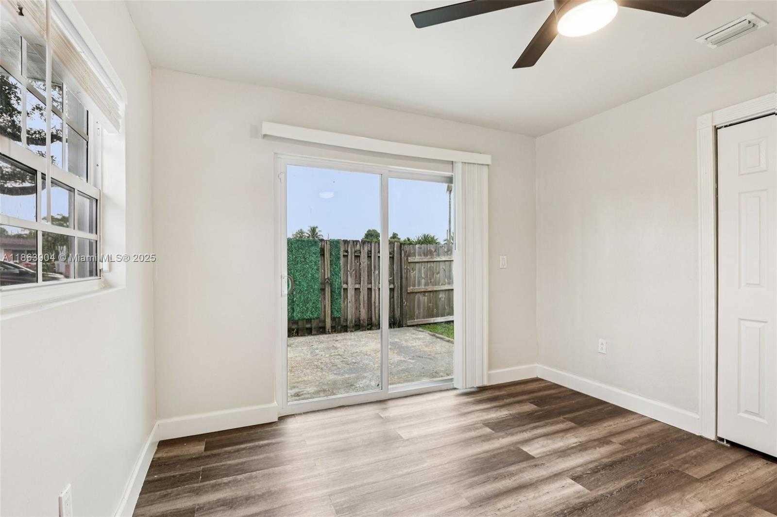 Small Image of 6546 SOUTH WEST 21ST ST, Miramar Number 29