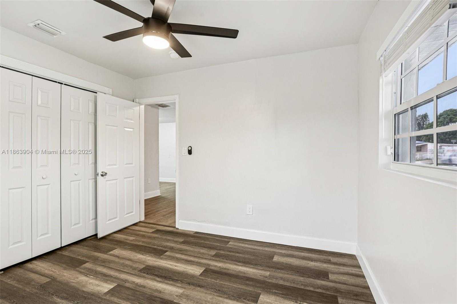 Small Image of 6546 SOUTH WEST 21ST ST, Miramar Number 30