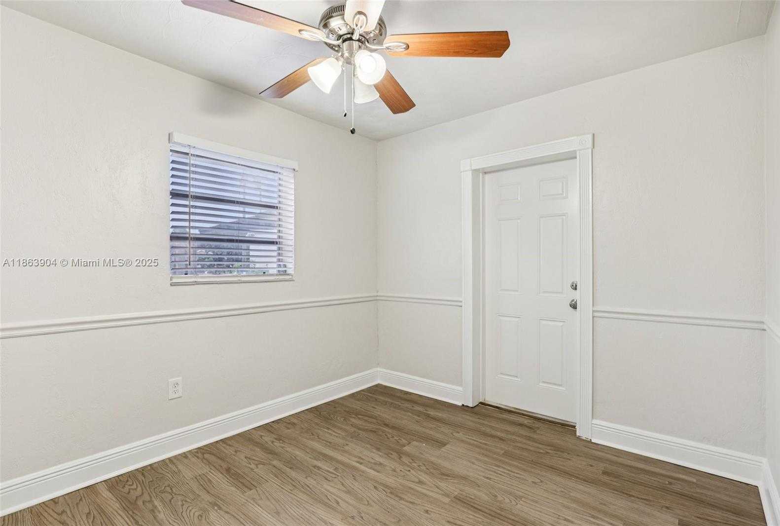 Small Image of 6546 SOUTH WEST 21ST ST, Miramar Number 31