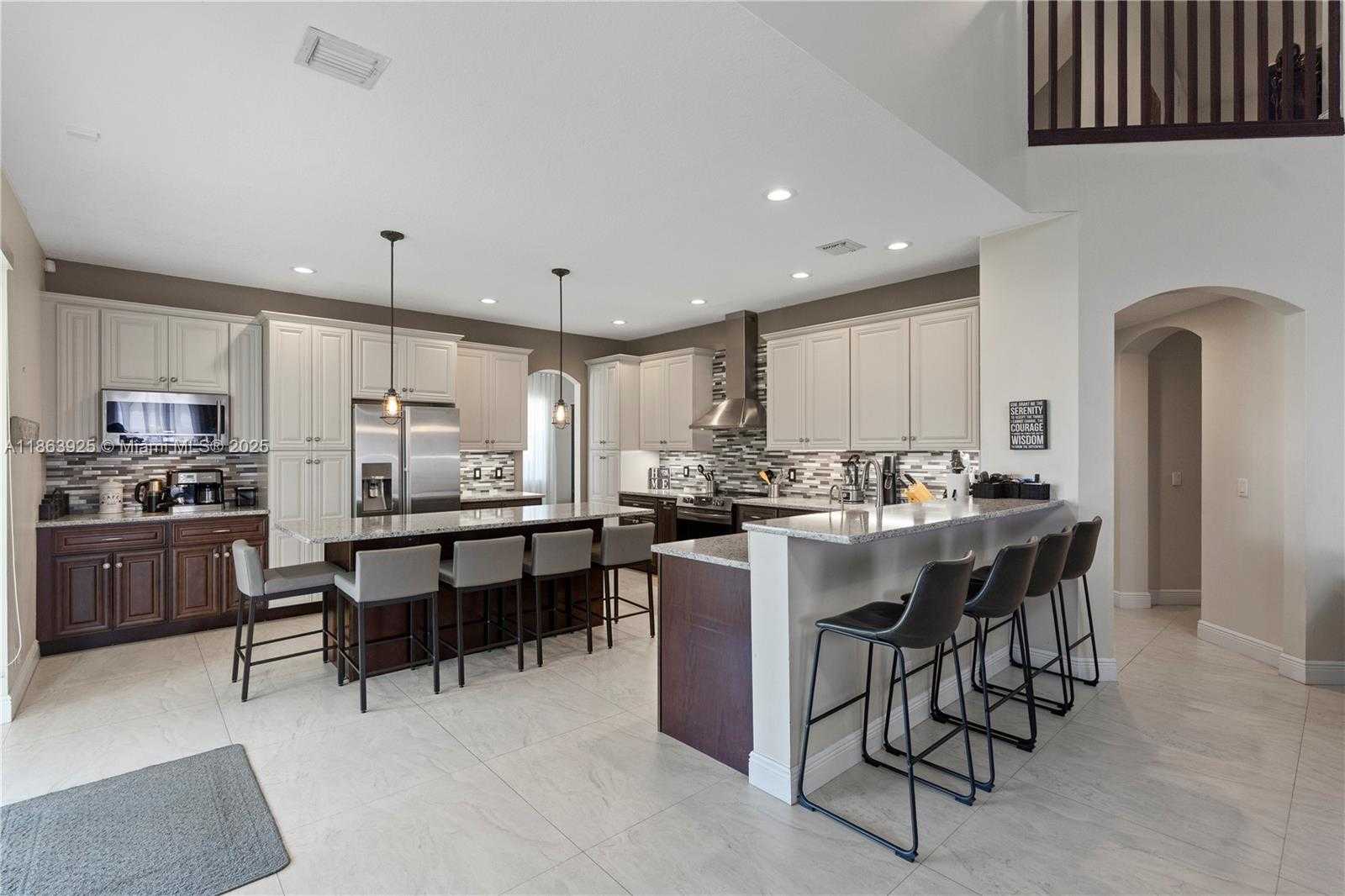 Small Image of 13374 NORTH WEST 13TH ST, Pembroke Pines Number 15
