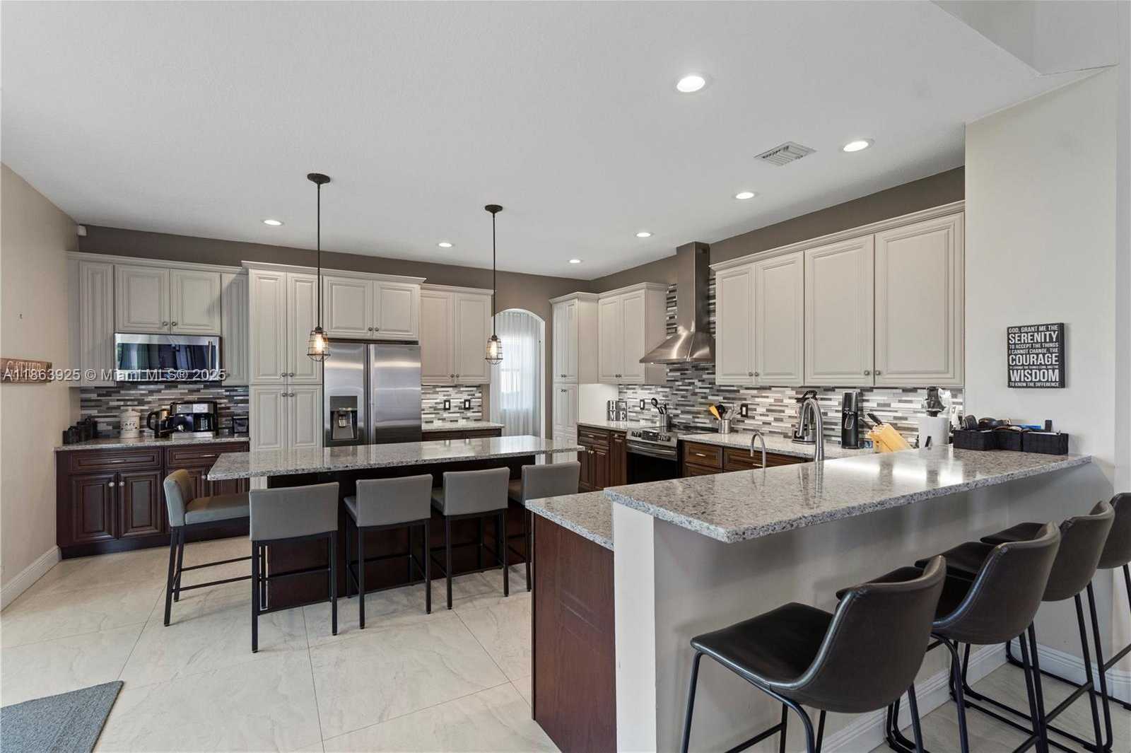 Small Image of 13374 NORTH WEST 13TH ST, Pembroke Pines Number 16