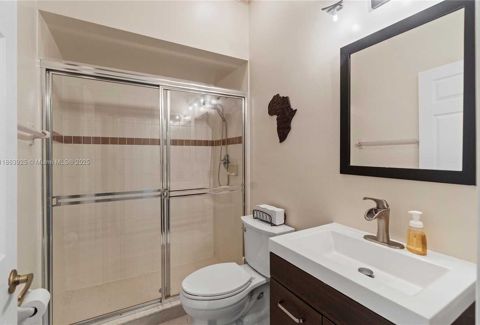 Small Image of 13374 NORTH WEST 13TH ST, Pembroke Pines Number 22