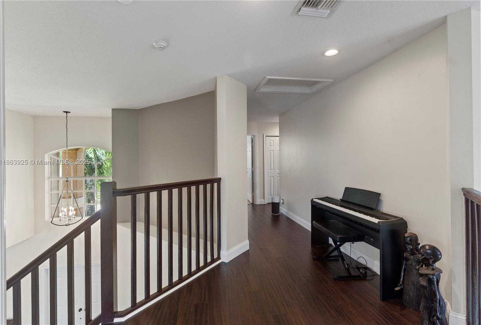 Small Image of 13374 NORTH WEST 13TH ST, Pembroke Pines Number 26