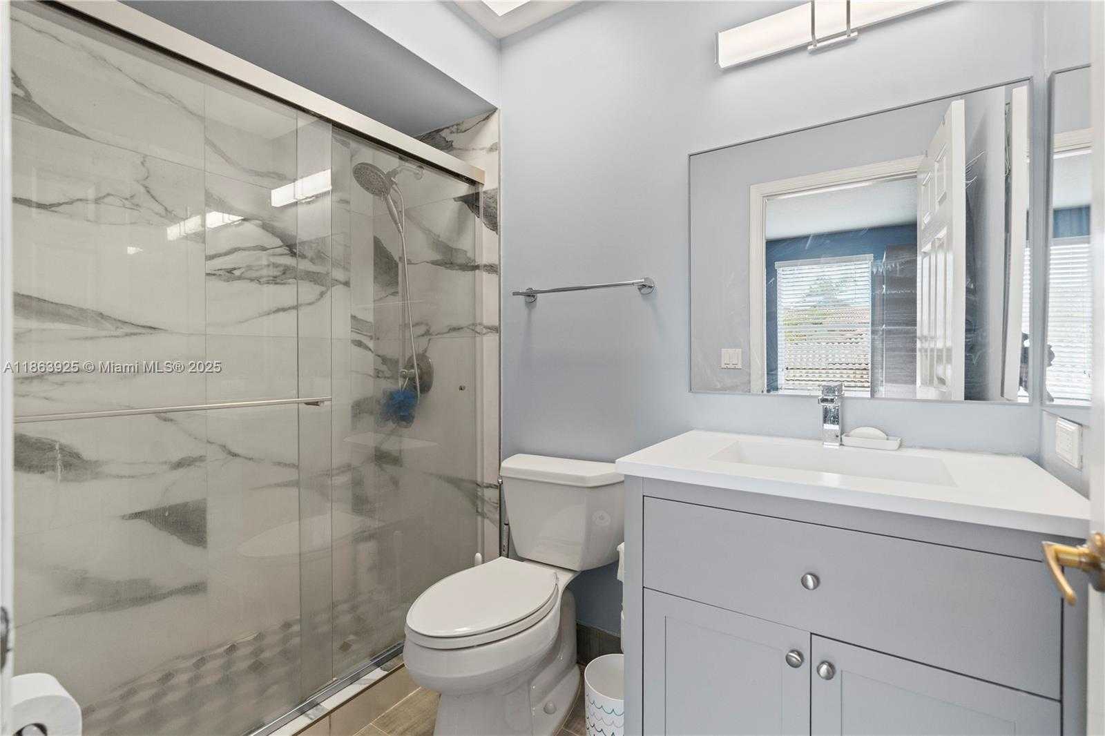 Small Image of 13374 NORTH WEST 13TH ST, Pembroke Pines Number 36