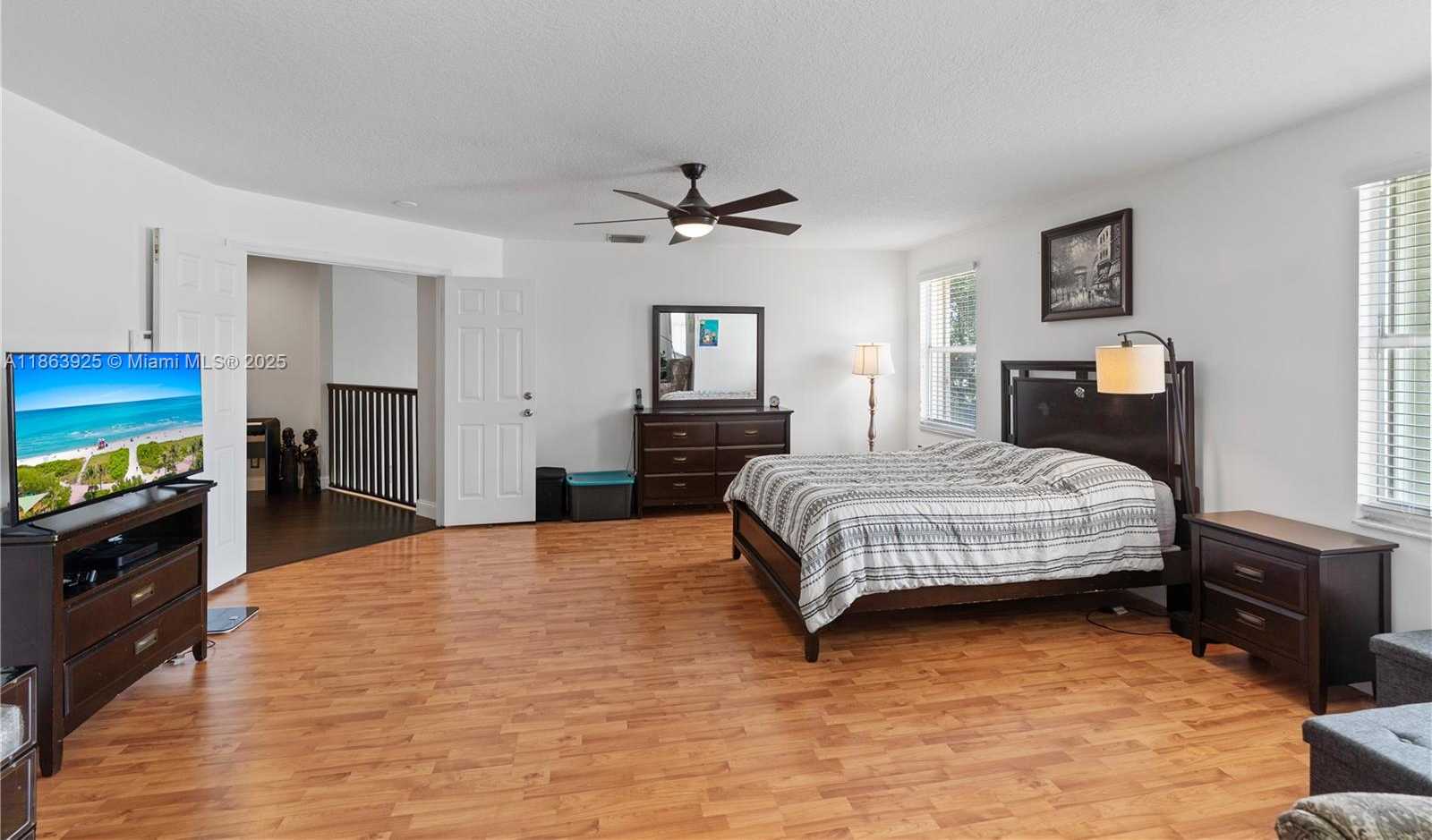 Small Image of 13374 NORTH WEST 13TH ST, Pembroke Pines Number 41