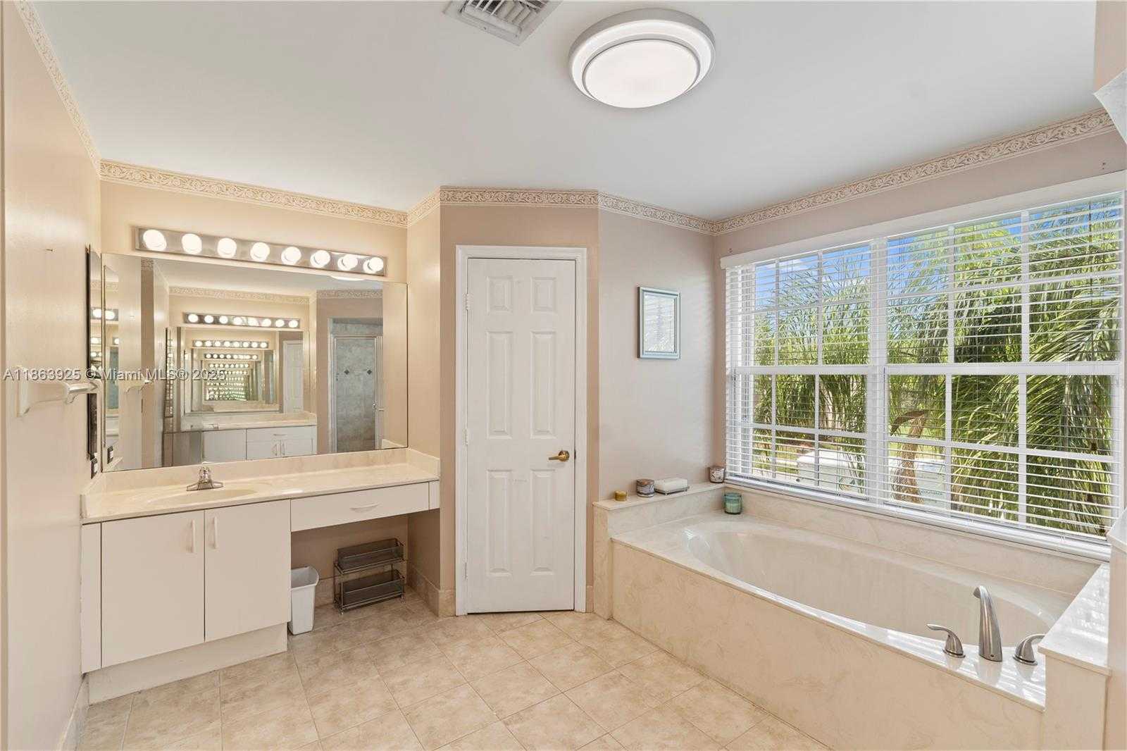 Small Image of 13374 NORTH WEST 13TH ST, Pembroke Pines Number 45