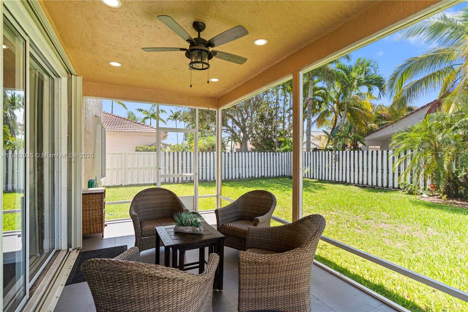 Small Image of 13374 NORTH WEST 13TH ST, Pembroke Pines Number 47