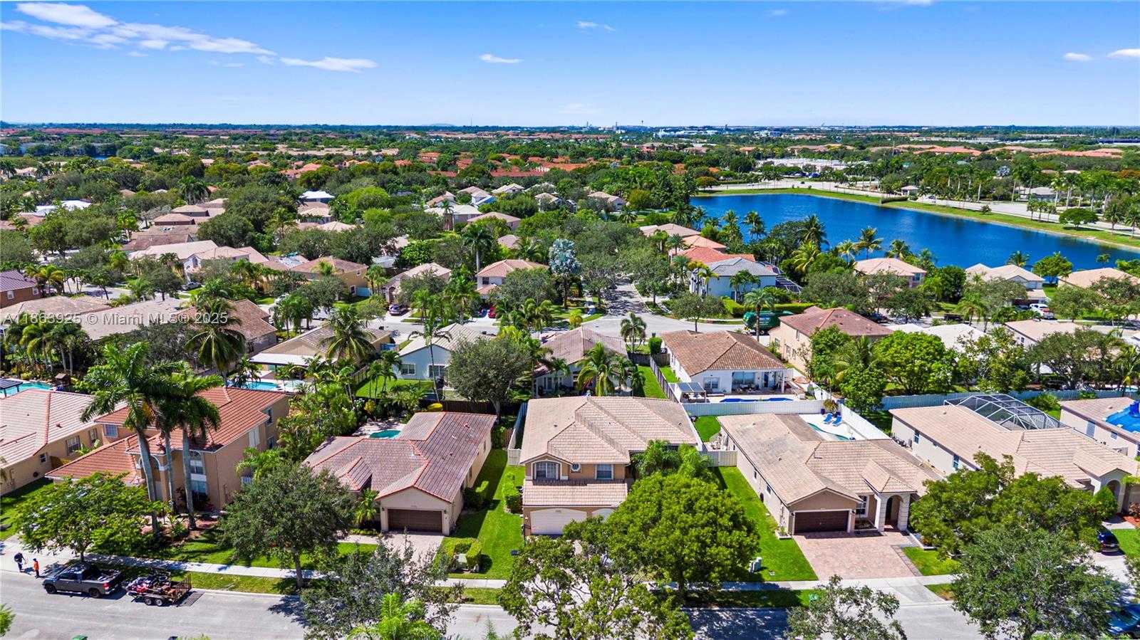 Small Image of 13374 NORTH WEST 13TH ST, Pembroke Pines Number 60