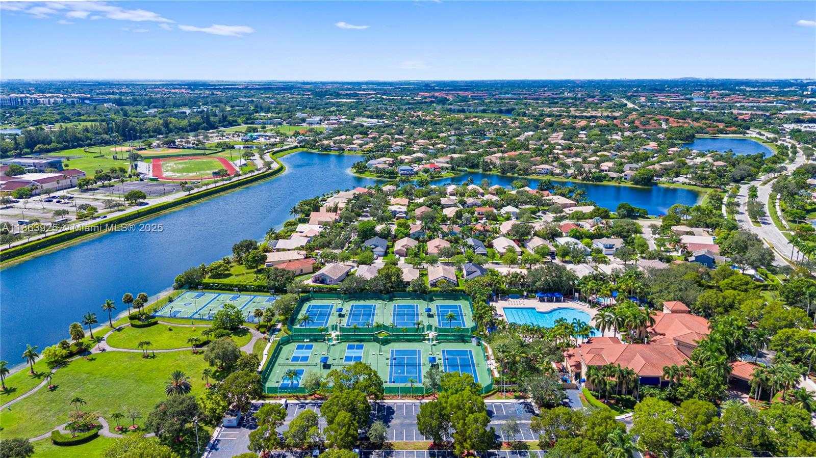 Small Image of 13374 NORTH WEST 13TH ST, Pembroke Pines Number 64