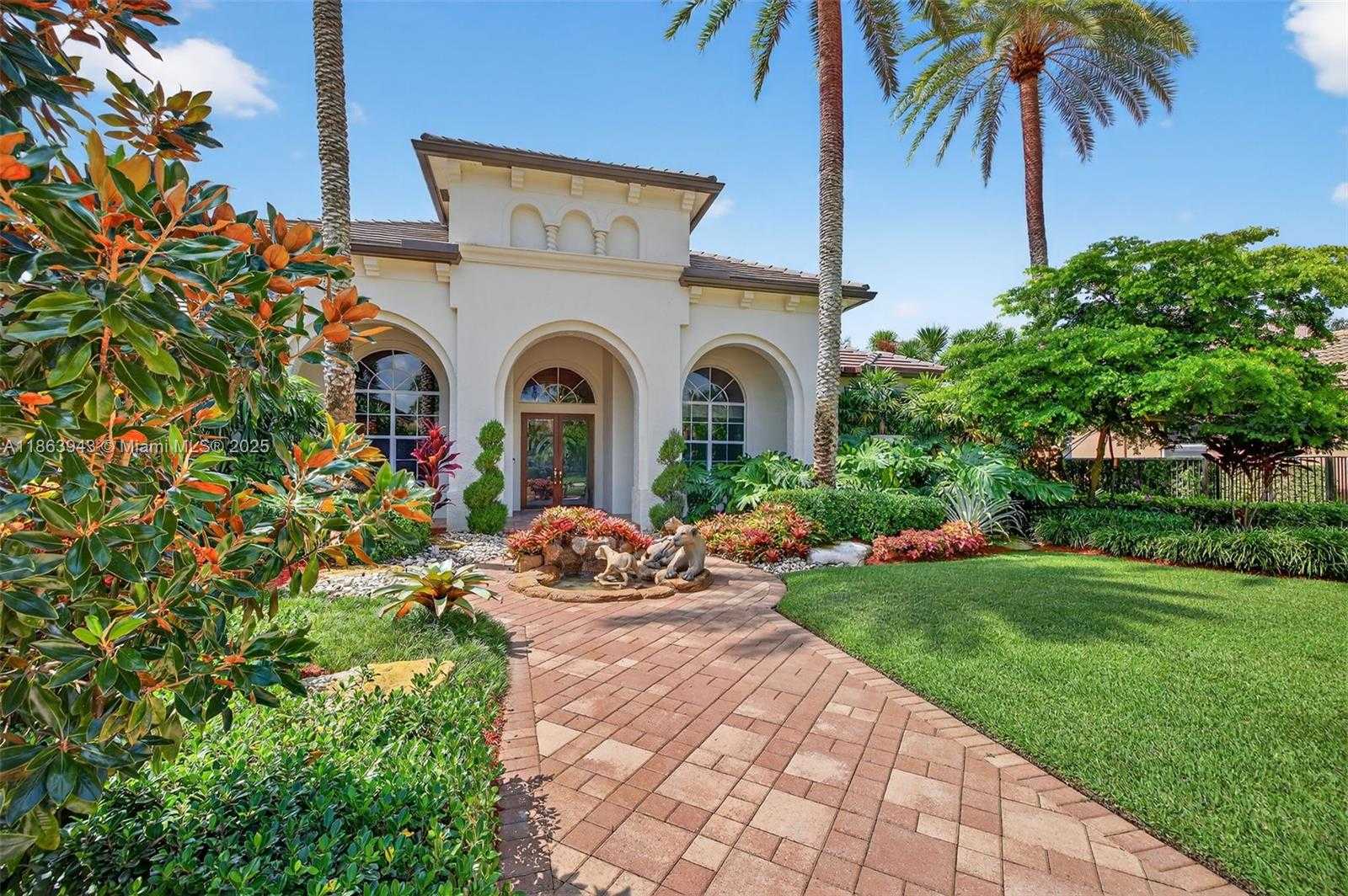 Small Image of 12462 BROOKWOOD CT, Davie Number 13