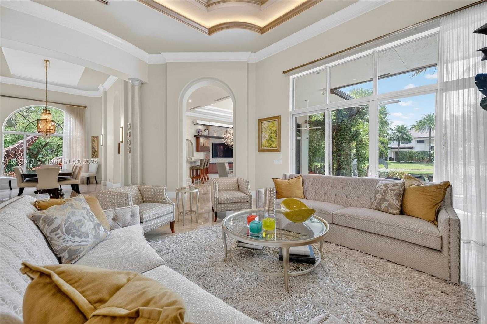 Small Image of 12462 BROOKWOOD CT, Davie Number 17