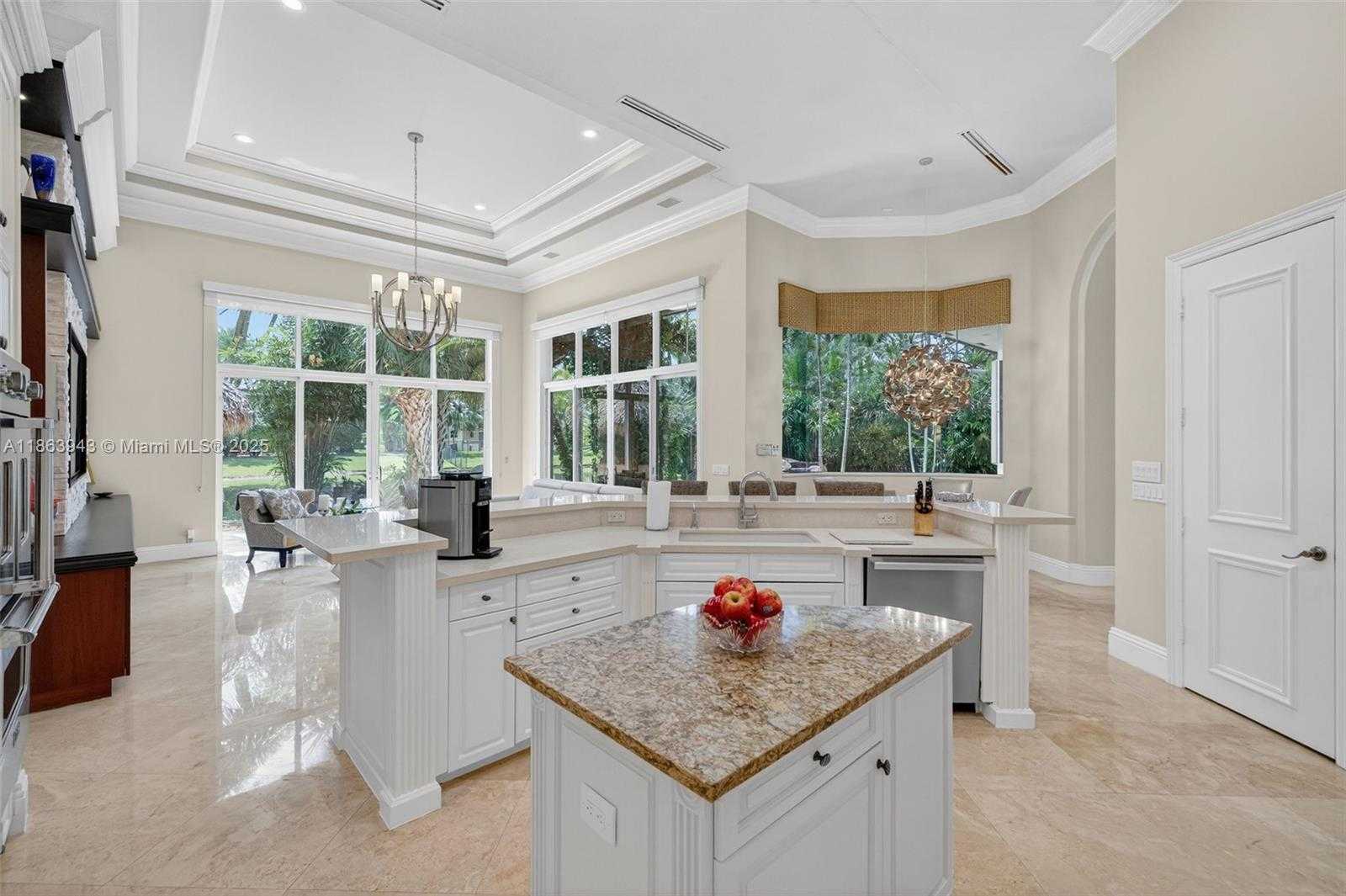 Small Image of 12462 BROOKWOOD CT, Davie Number 28