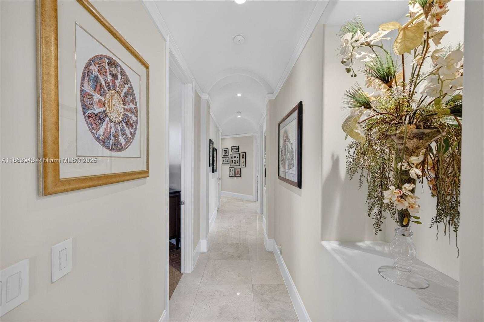Small Image of 12462 BROOKWOOD CT, Davie Number 41