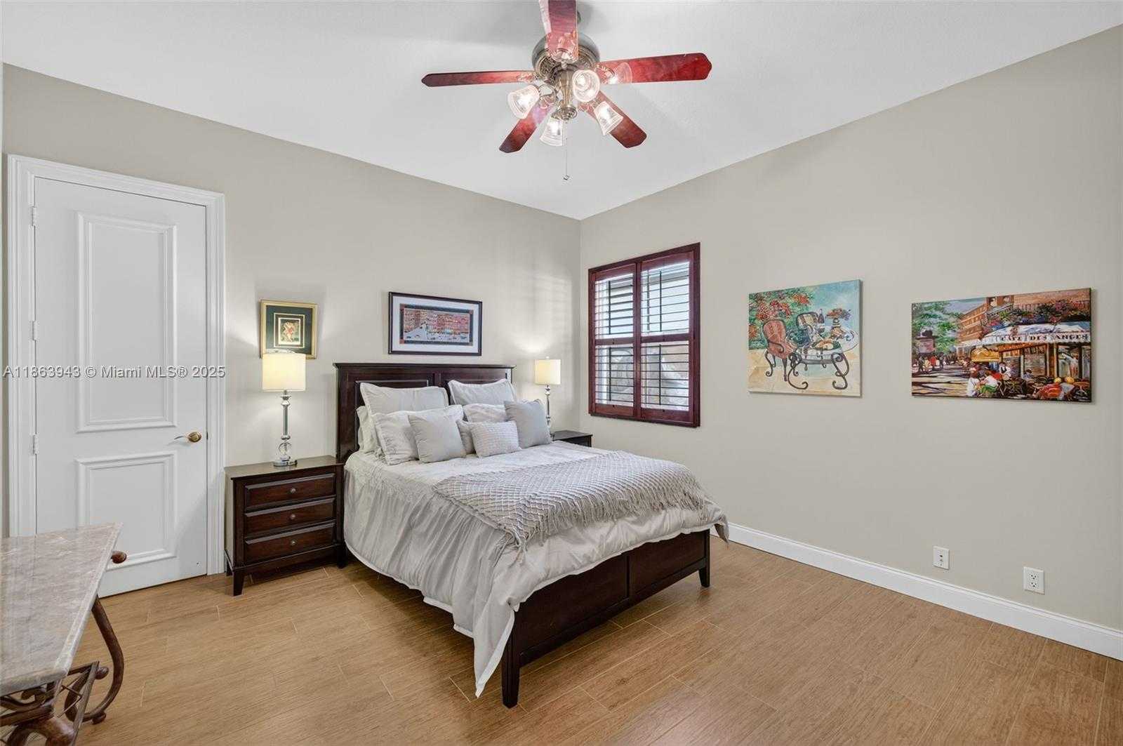 Small Image of 12462 BROOKWOOD CT, Davie Number 49