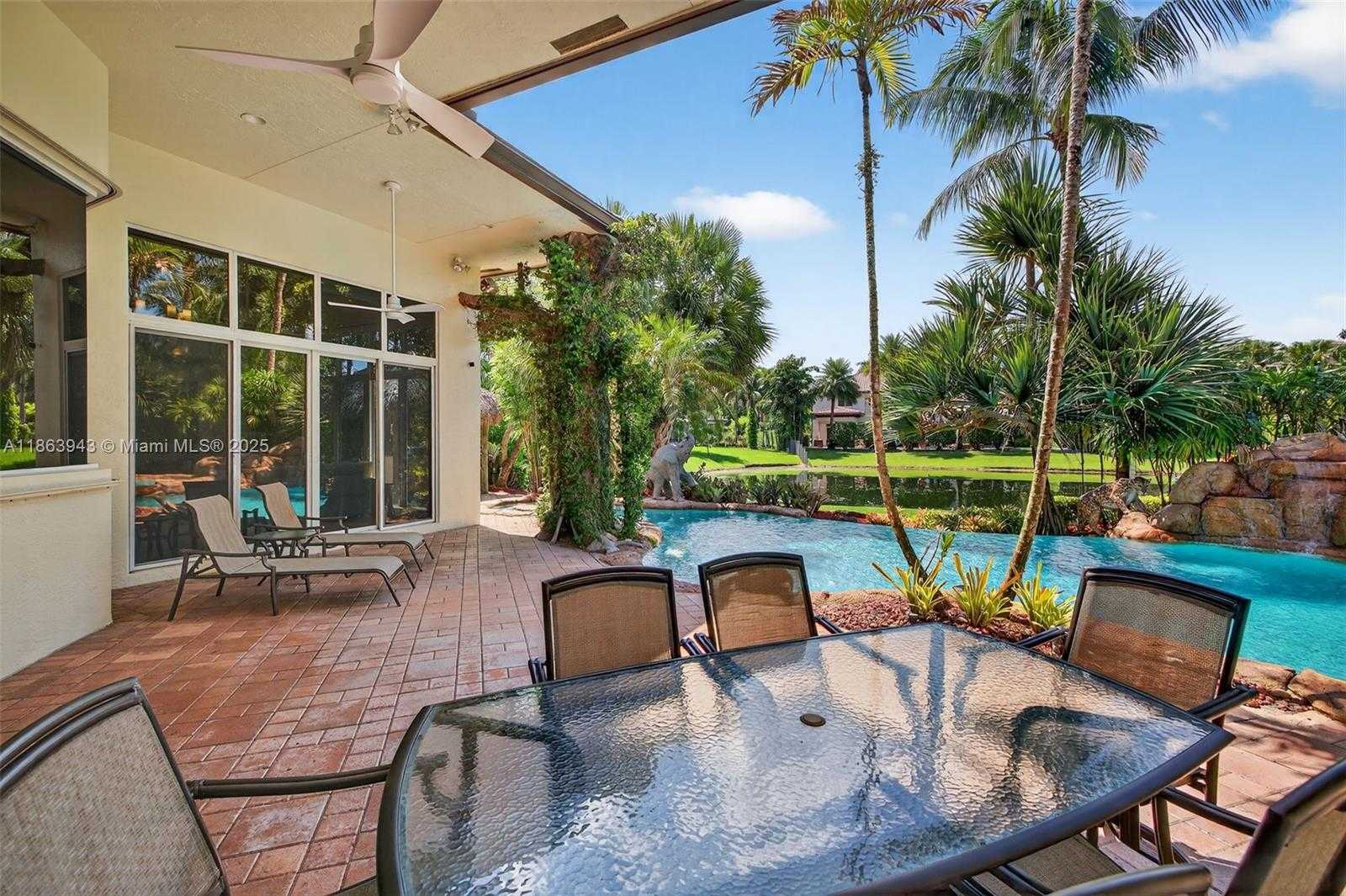 Small Image of 12462 BROOKWOOD CT, Davie Number 66