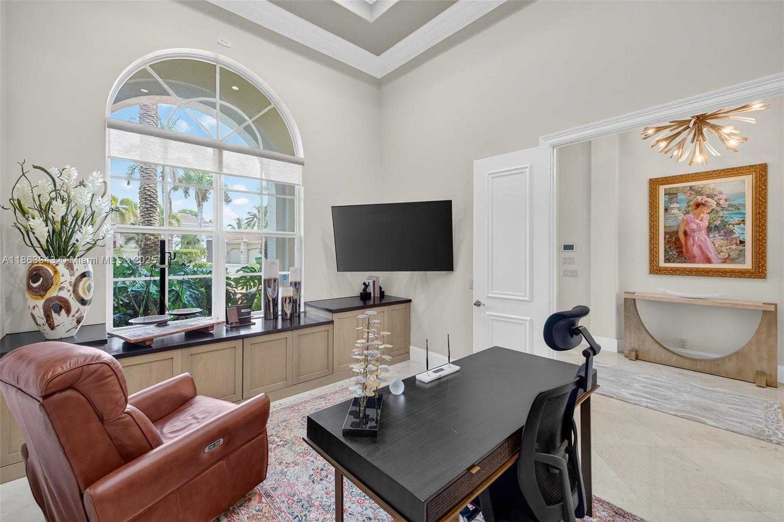 Small Image of 12462 BROOKWOOD CT, Davie Number 7