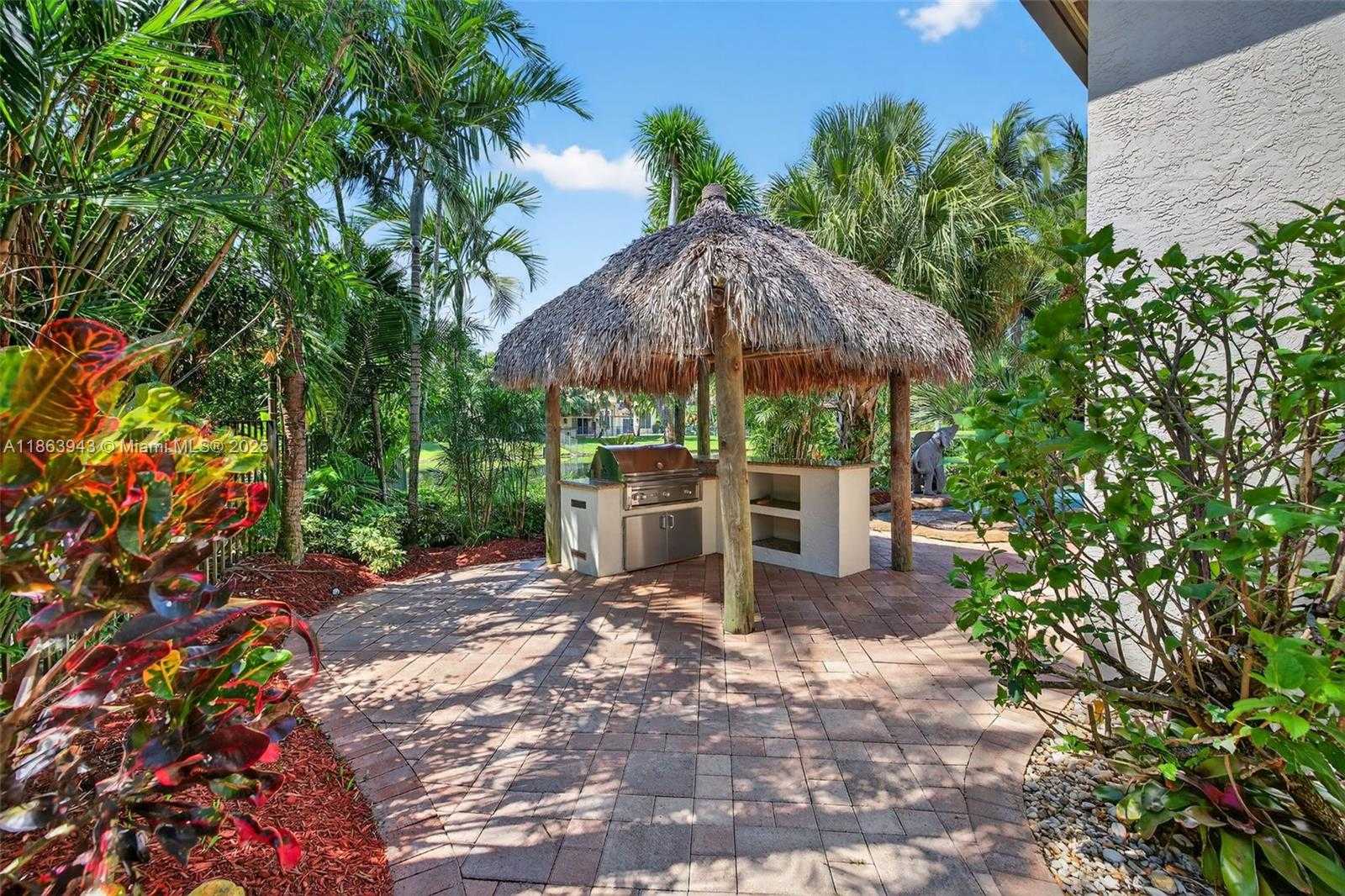 Small Image of 12462 BROOKWOOD CT, Davie Number 70