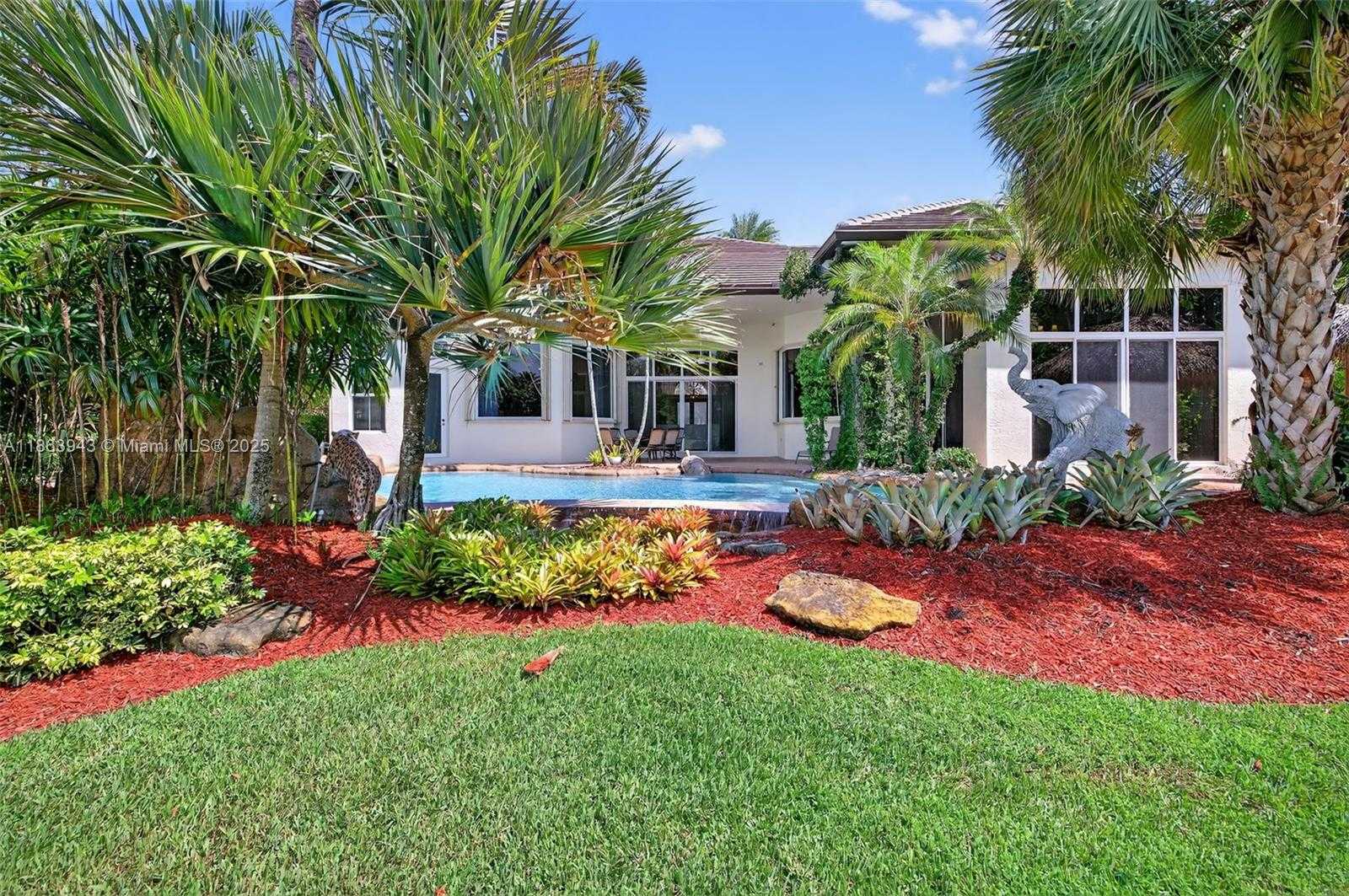 Small Image of 12462 BROOKWOOD CT, Davie Number 75