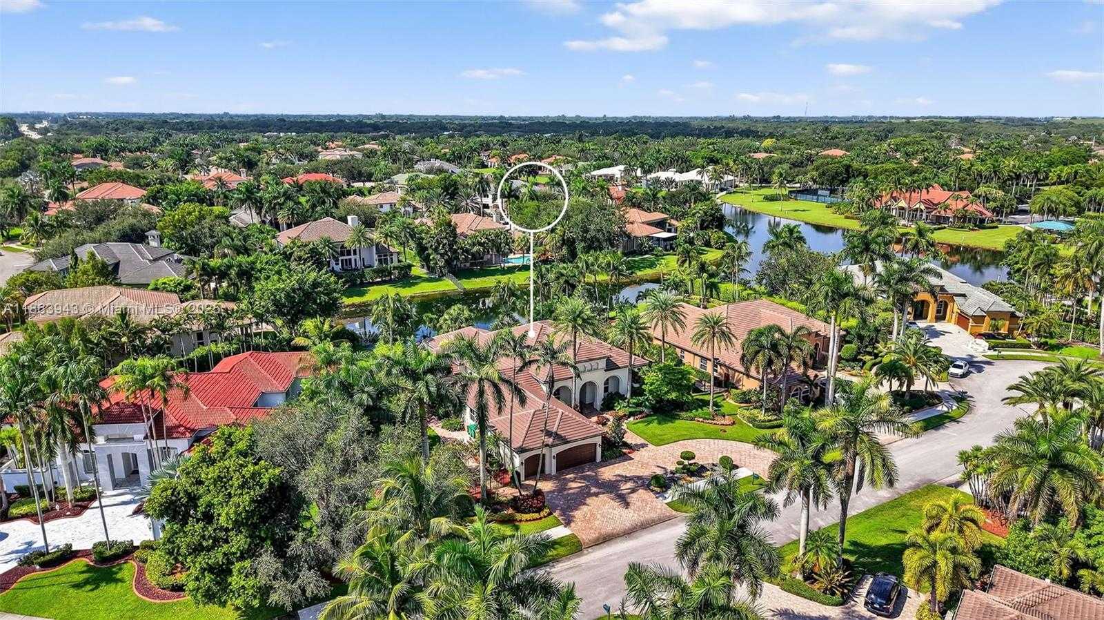 Small Image of 12462 BROOKWOOD CT, Davie Number 79