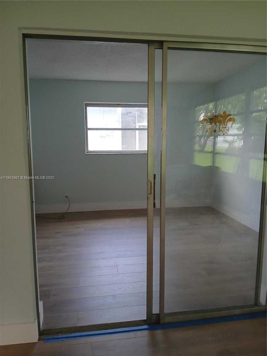 Small Image of 4502 NORTH WEST 46TH ST, Tamarac Number 13