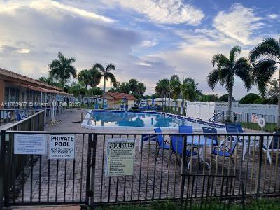 Small Image of 4502 NORTH WEST 46TH ST, Tamarac Number 16