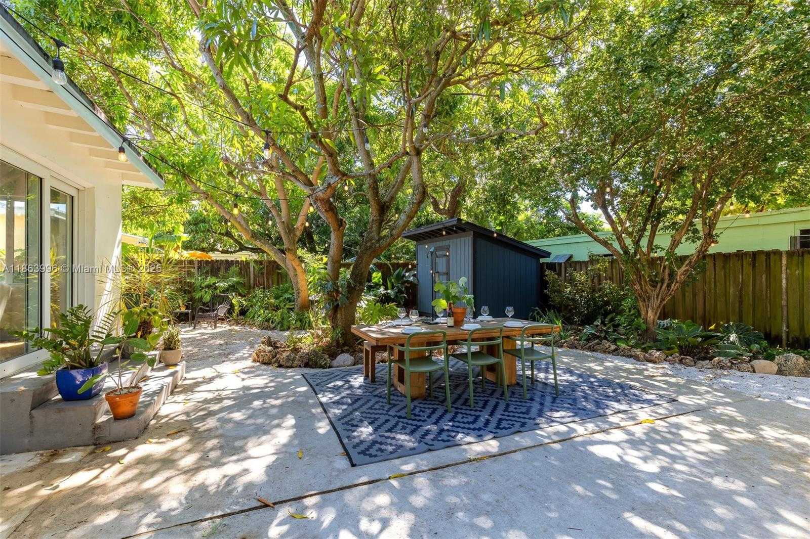 Small Image of 244 NORTH WEST 44TH ST, Miami Number 20