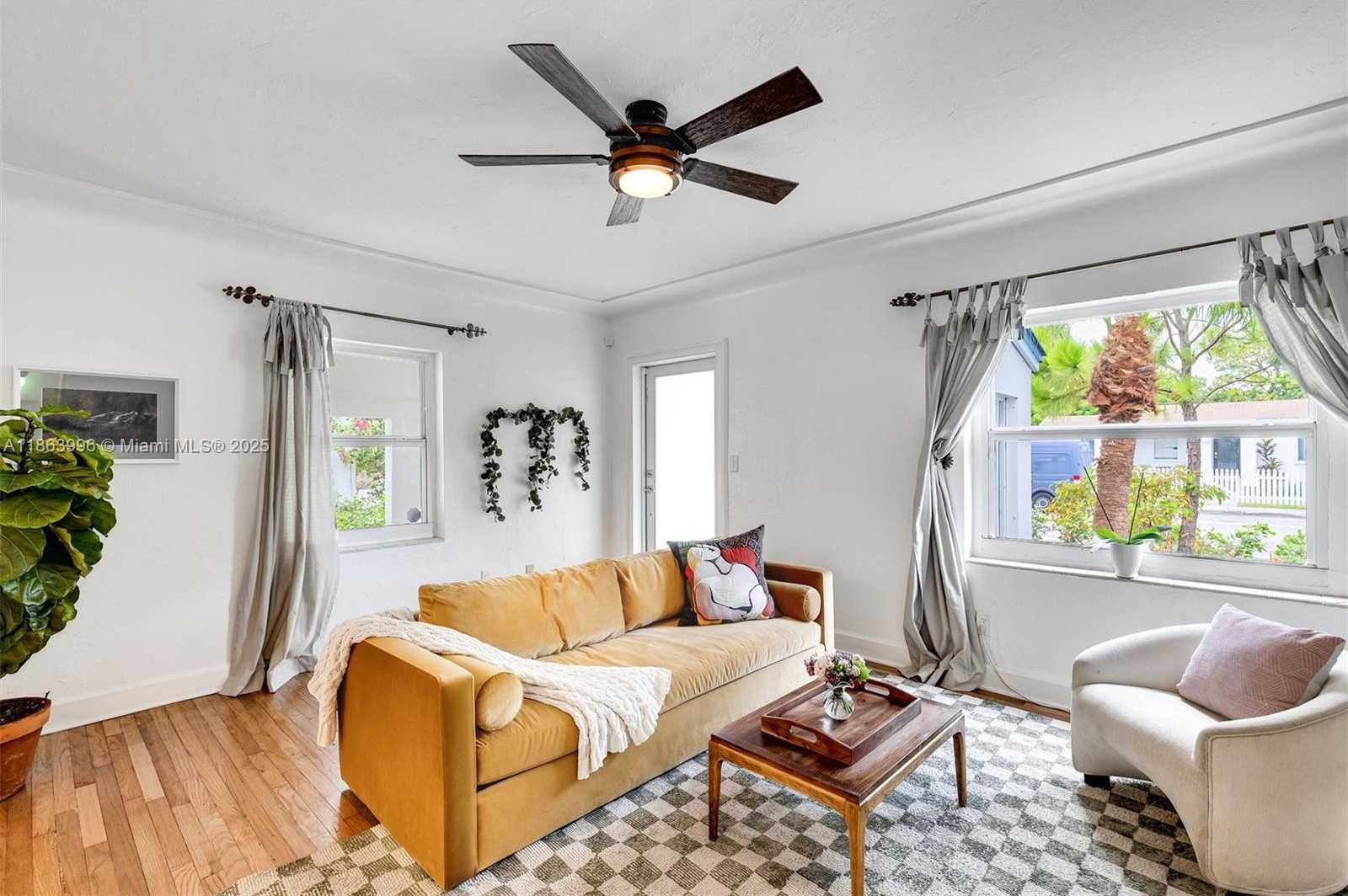 Small Image of 244 NORTH WEST 44TH ST, Miami Number 6