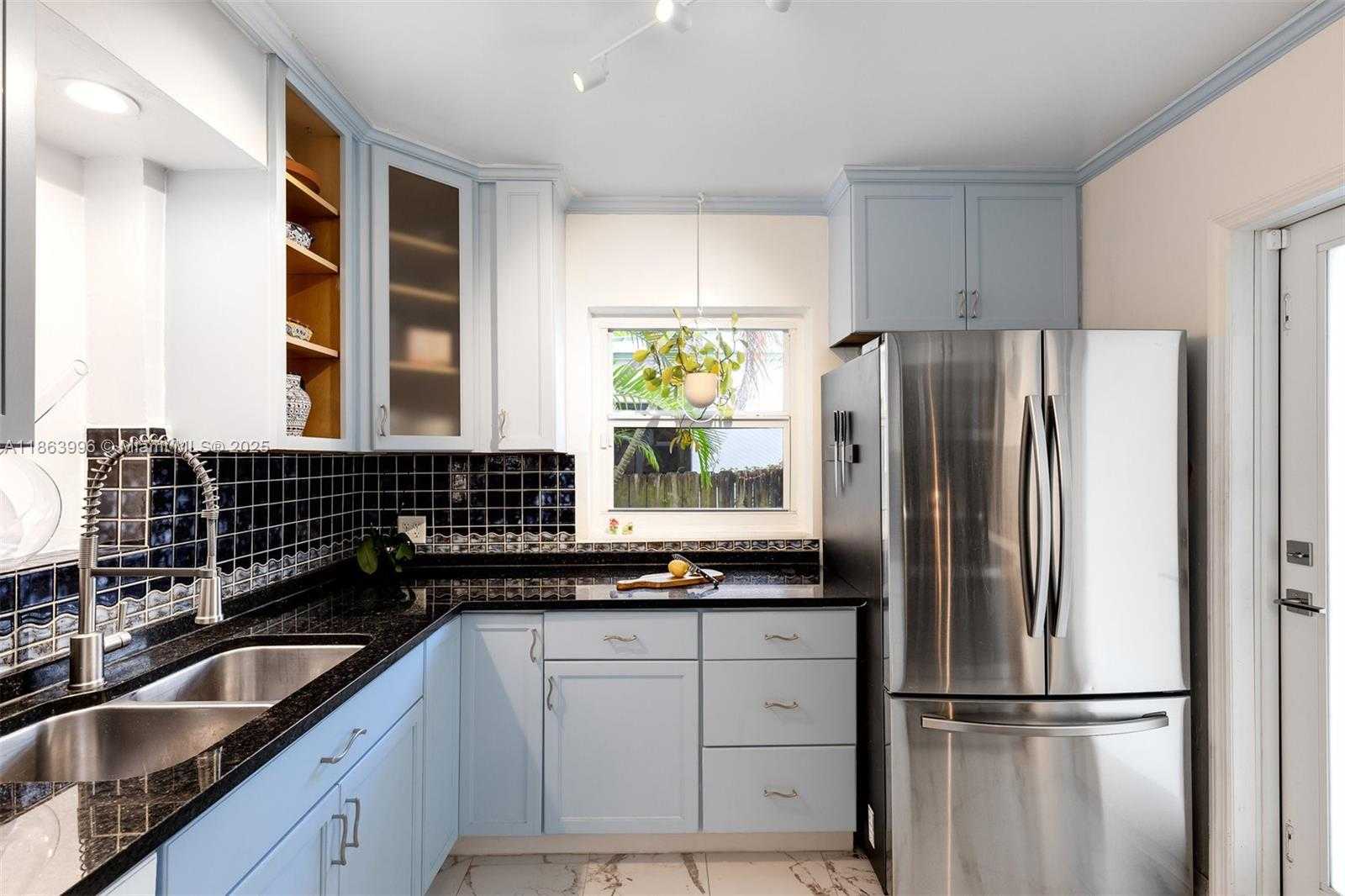 Small Image of 244 NORTH WEST 44TH ST, Miami Number 8