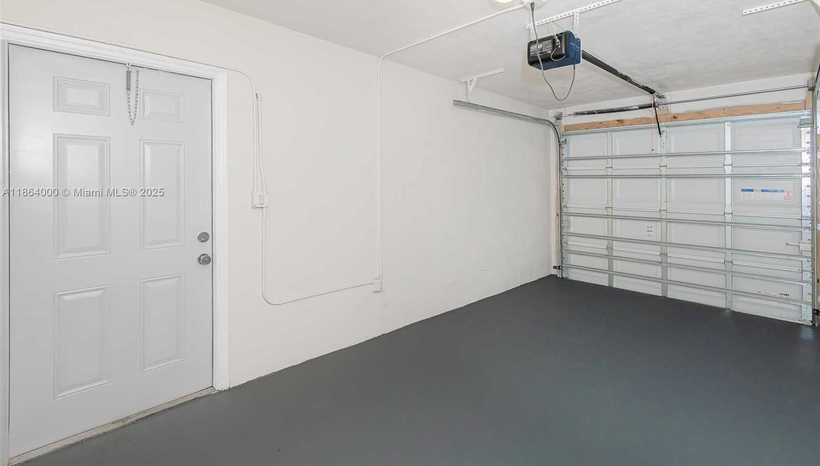 Small Image of Oakland Park Number 19