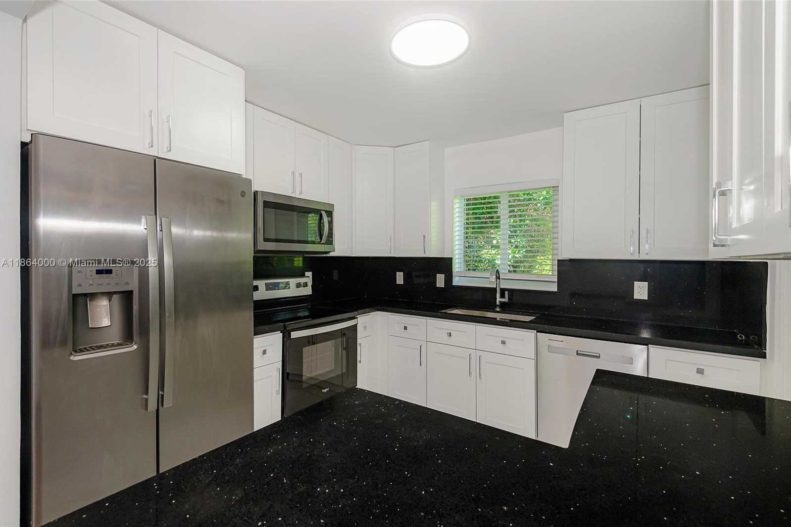 Small Image of Oakland Park Number 6