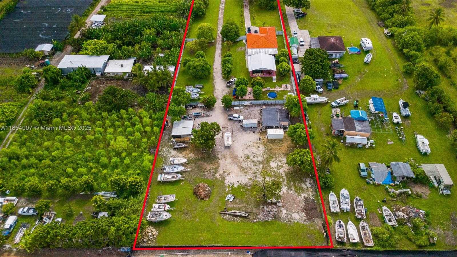 Small Image of 36520 SOUTH WEST 214TH AVE, Homestead Number 12