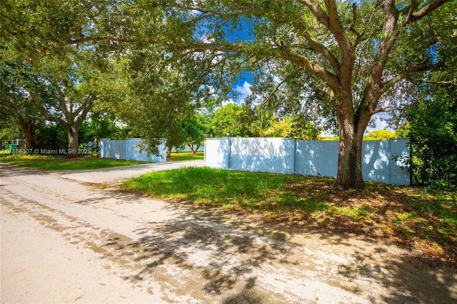 Small Image of 36520 SOUTH WEST 214TH AVE, Homestead Number 7