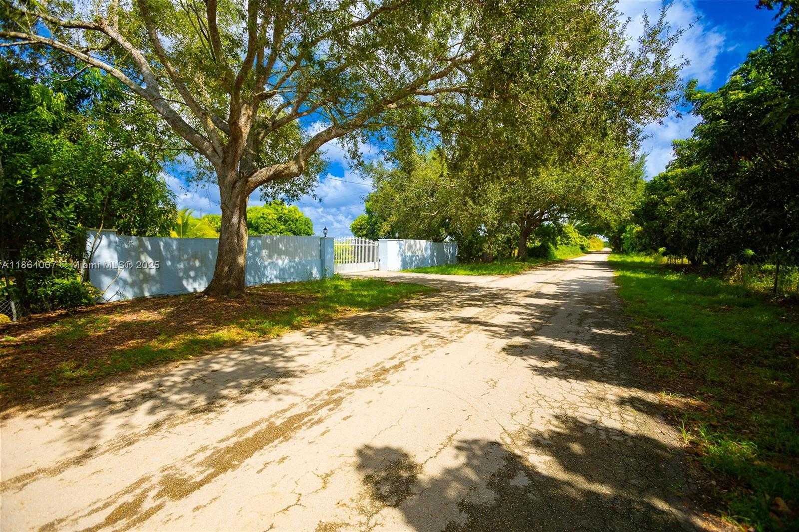 Small Image of 36520 SOUTH WEST 214TH AVE, Homestead Number 8