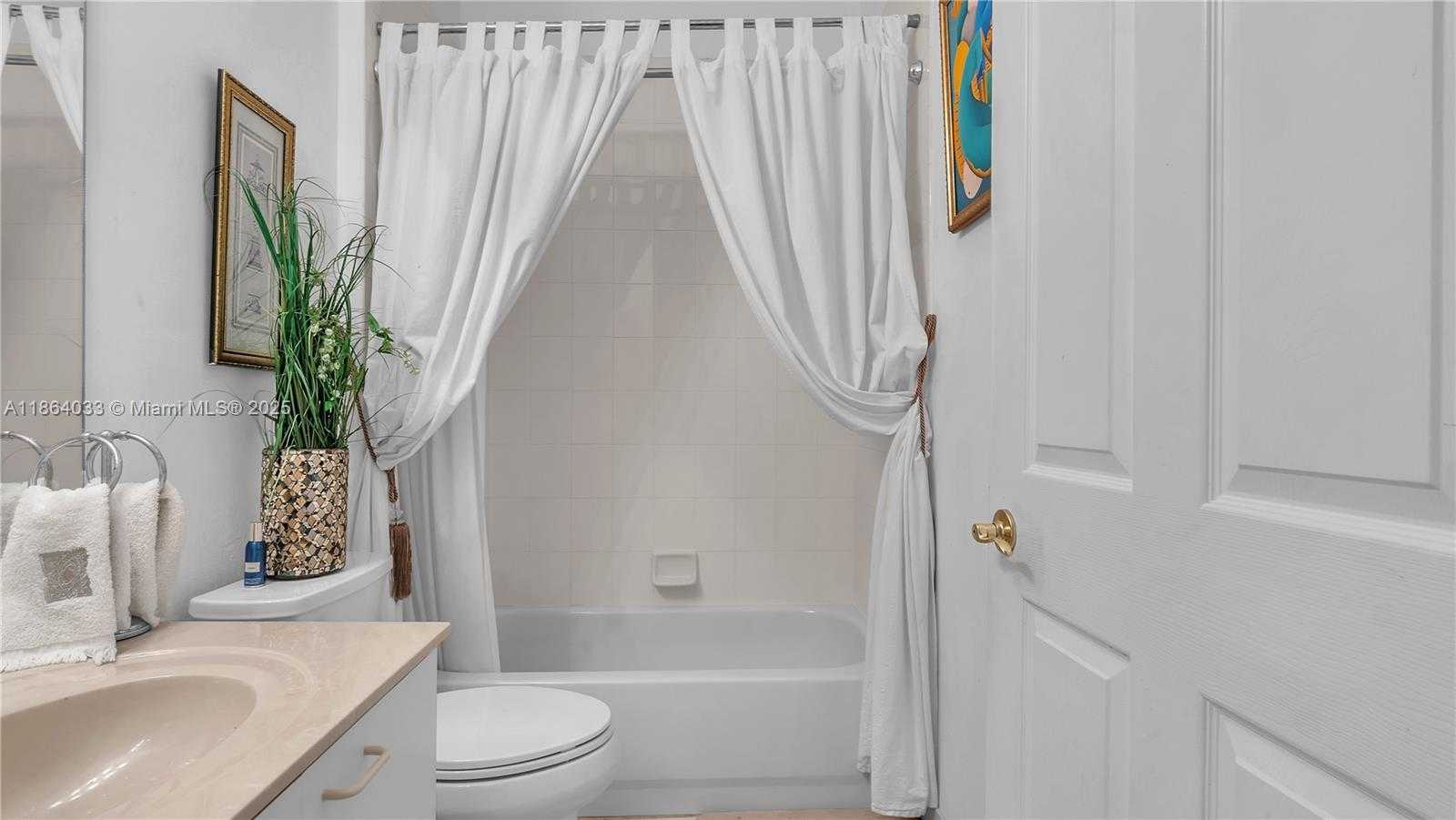 Small Image of 5062 SOUTH WEST 167TH AVE, Miramar Number 37