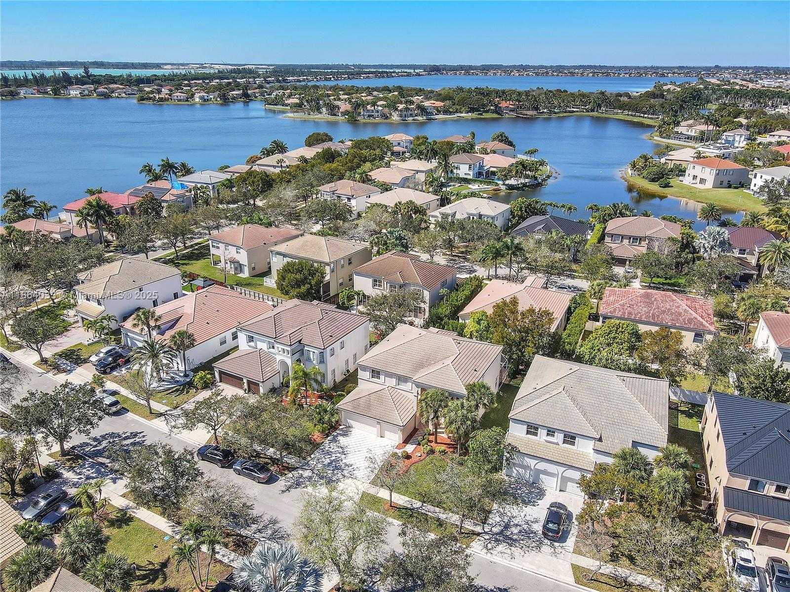 Small Image of 5062 SOUTH WEST 167TH AVE, Miramar Number 63