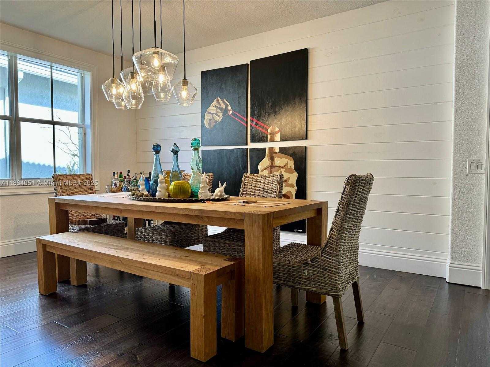 Small Image of 1307 PEREGRINE WAY, Weston Number 16