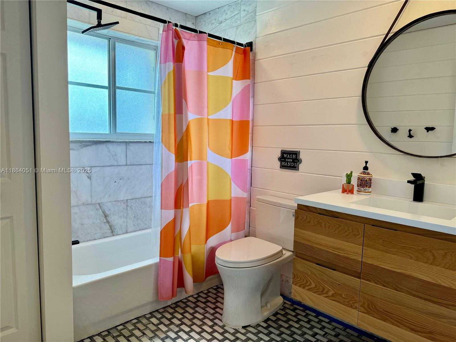 Small Image of 1307 PEREGRINE WAY, Weston Number 54