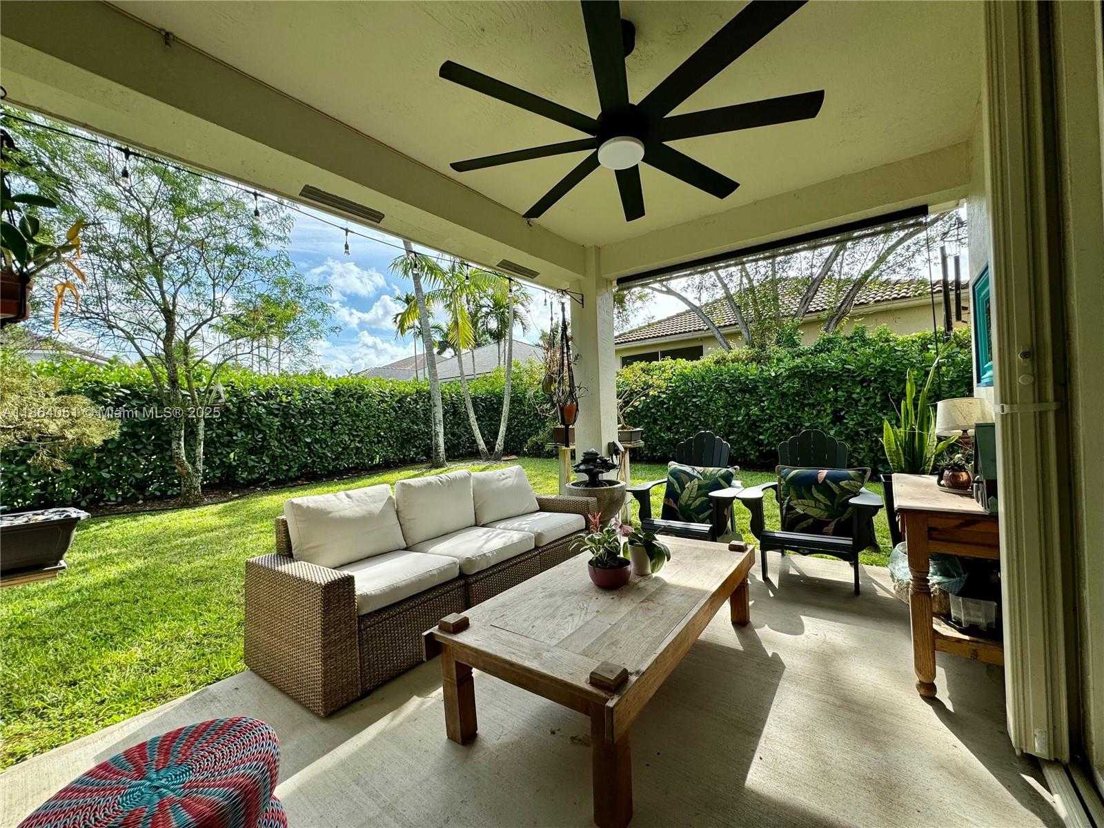 Small Image of 1307 PEREGRINE WAY, Weston Number 56