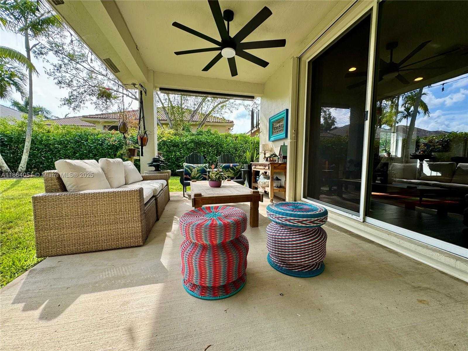 Small Image of 1307 PEREGRINE WAY, Weston Number 57